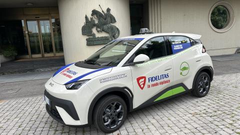 Auto elettrica Fidelitas